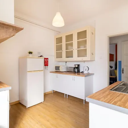 Apartment Telhal By Hill Lisbon