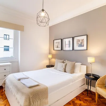 Apartment Telhal By Hill