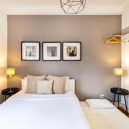 Apartment Telhal By Hill