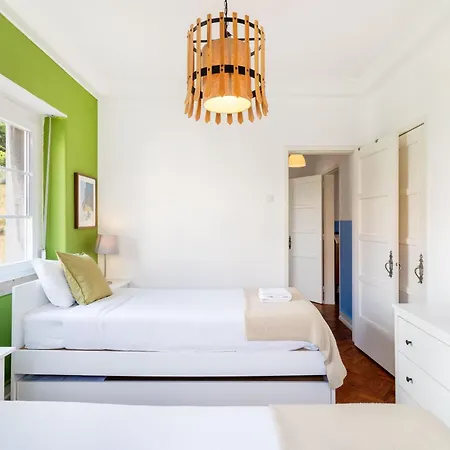 Apartment Telhal By Hill