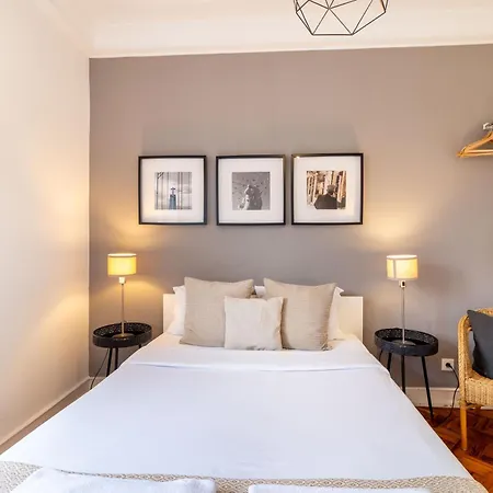 아파트 Telhal By Hill *